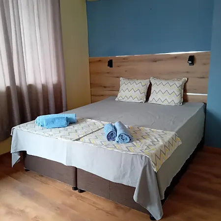 Oasis Pensionat 2*