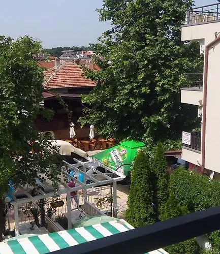 Vendégház Oasis 2*