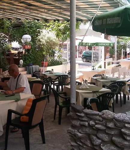 Vendégház Oasis Kiten