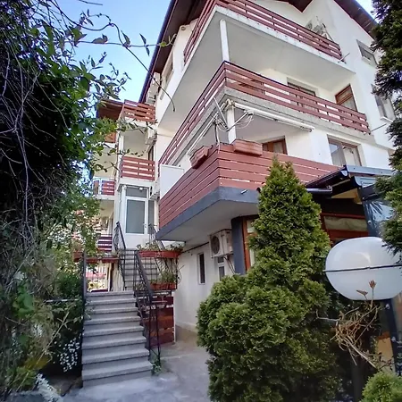 Oasis Pensiune 2*