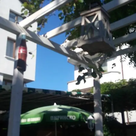 Guest house Oasis 2*