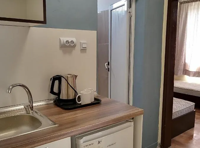 Guest house Oasis 2*