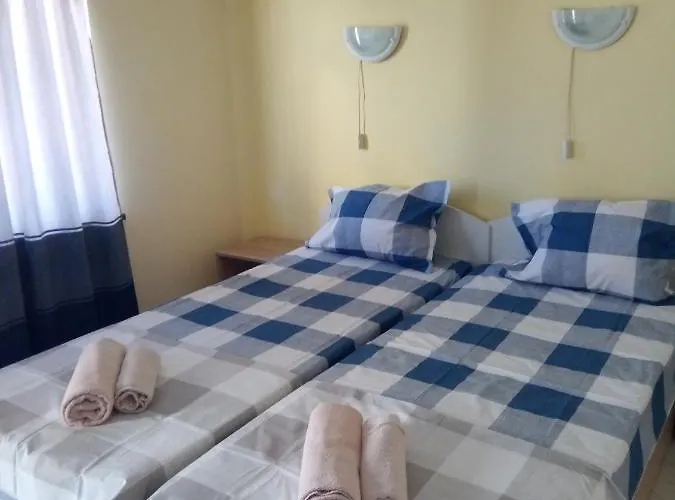 Oasis Kiten (Burgas)